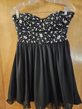 Black Beaded Strapless Girls' Party Dress